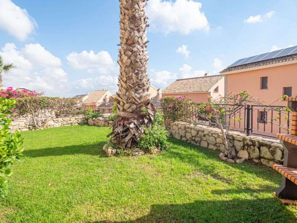 Apartamento de 2 habitaciones en Algorfa en venta con piscina garaje - 174.500 € (Ref: 10095650)