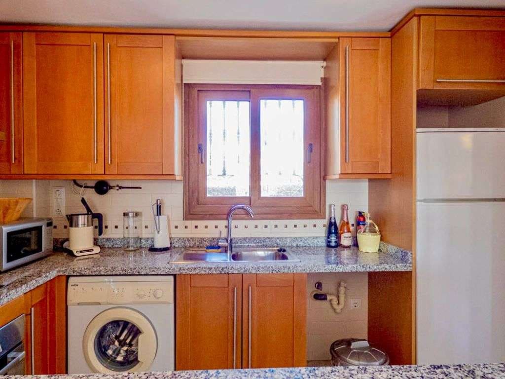 Apartamento de 2 habitaciones en Algorfa en venta con piscina garaje - 174.500 € (Ref: 10095650)