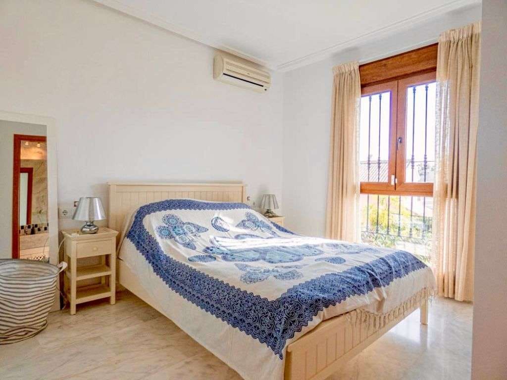 Apartamento de 2 habitaciones en Algorfa en venta con piscina garaje - 174.500 € (Ref: 10095650)