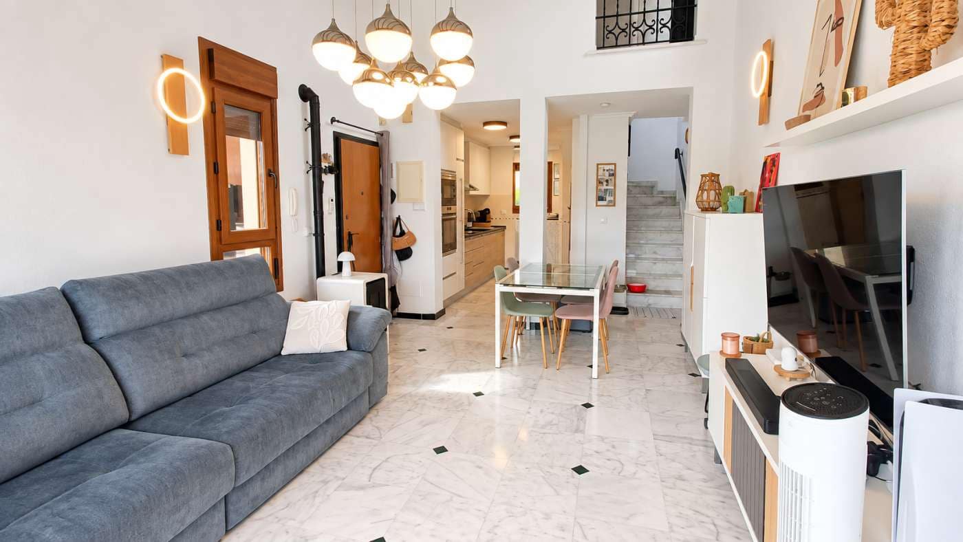 3 sypialnia Willa na sprzedaż w Algorfa z basenem garażem - 479 000 € (Ref: 10120875)