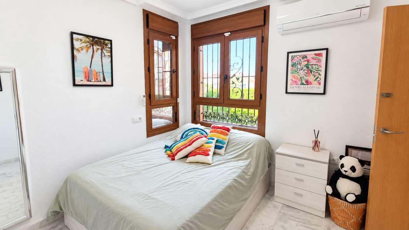 3 sypialnia Willa na sprzedaż w Algorfa z basenem garażem - 479 000 € (Ref: 10120875)