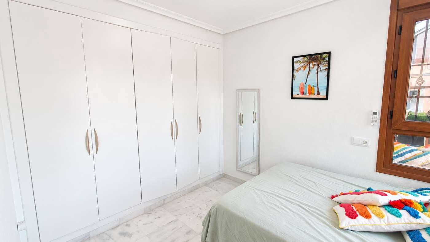 3 sypialnia Willa na sprzedaż w Algorfa z basenem garażem - 479 000 € (Ref: 10120875)