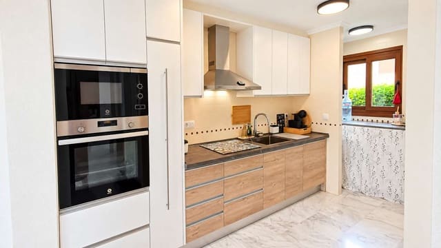 3 sypialnia Willa na sprzedaż w Algorfa z basenem garażem - 479 000 € (Ref: 10120875)