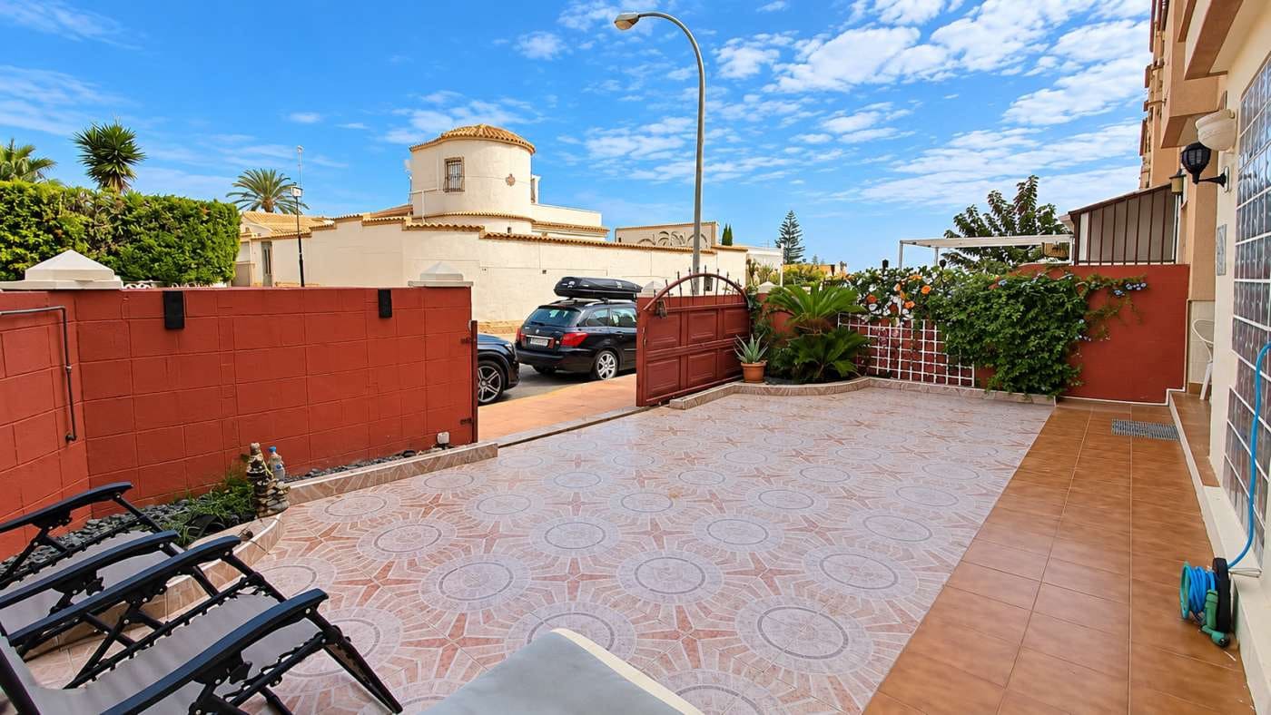 2 chambre Appartement à vendre à La Florida avec piscine garage - 179 000 € (Ref: 10141330)