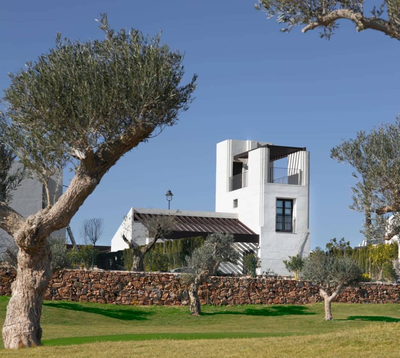 2 sovrum Villa till salu i Avileses med pool garage - 320 000 € (Ref: 10145172)