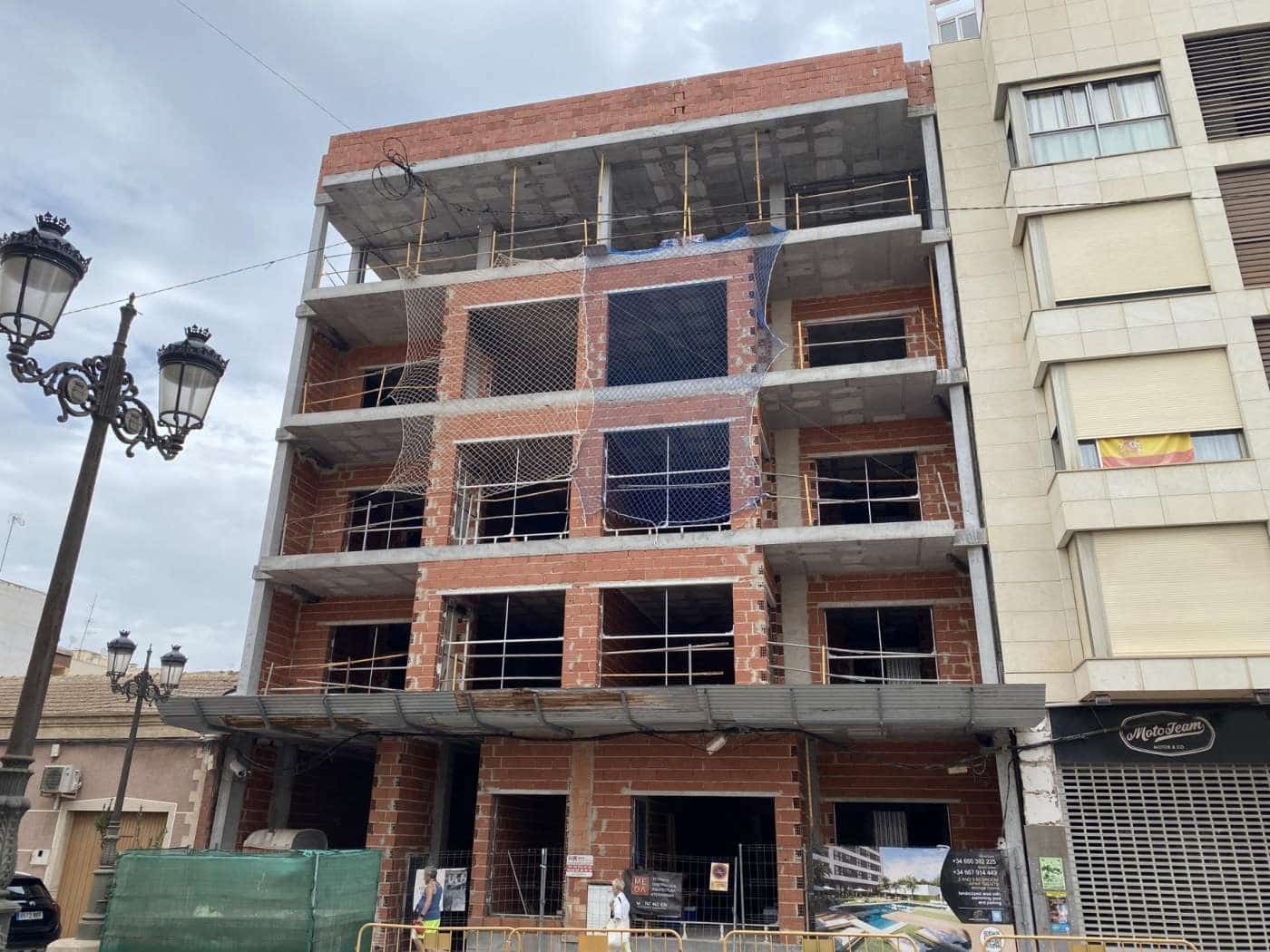 3 quarto Apartamento para venda em Guardamar del Segura com piscina garagem - 549 500 € (Ref: 10154088)