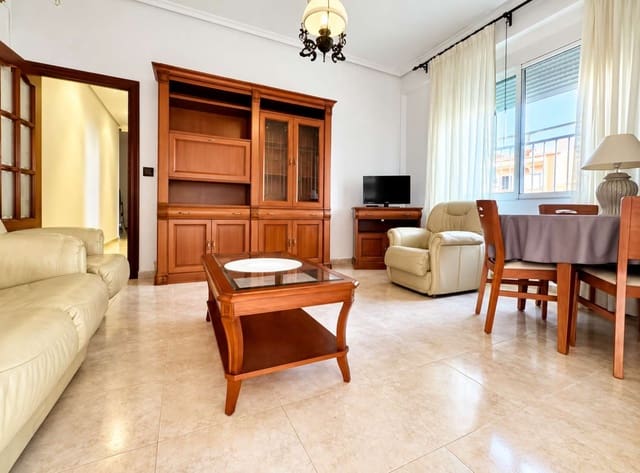 3 bedroom Apartment for sale in Playa de los Náufragos, Torrevieja with garage - € 277,000 (Ref: 10163613)