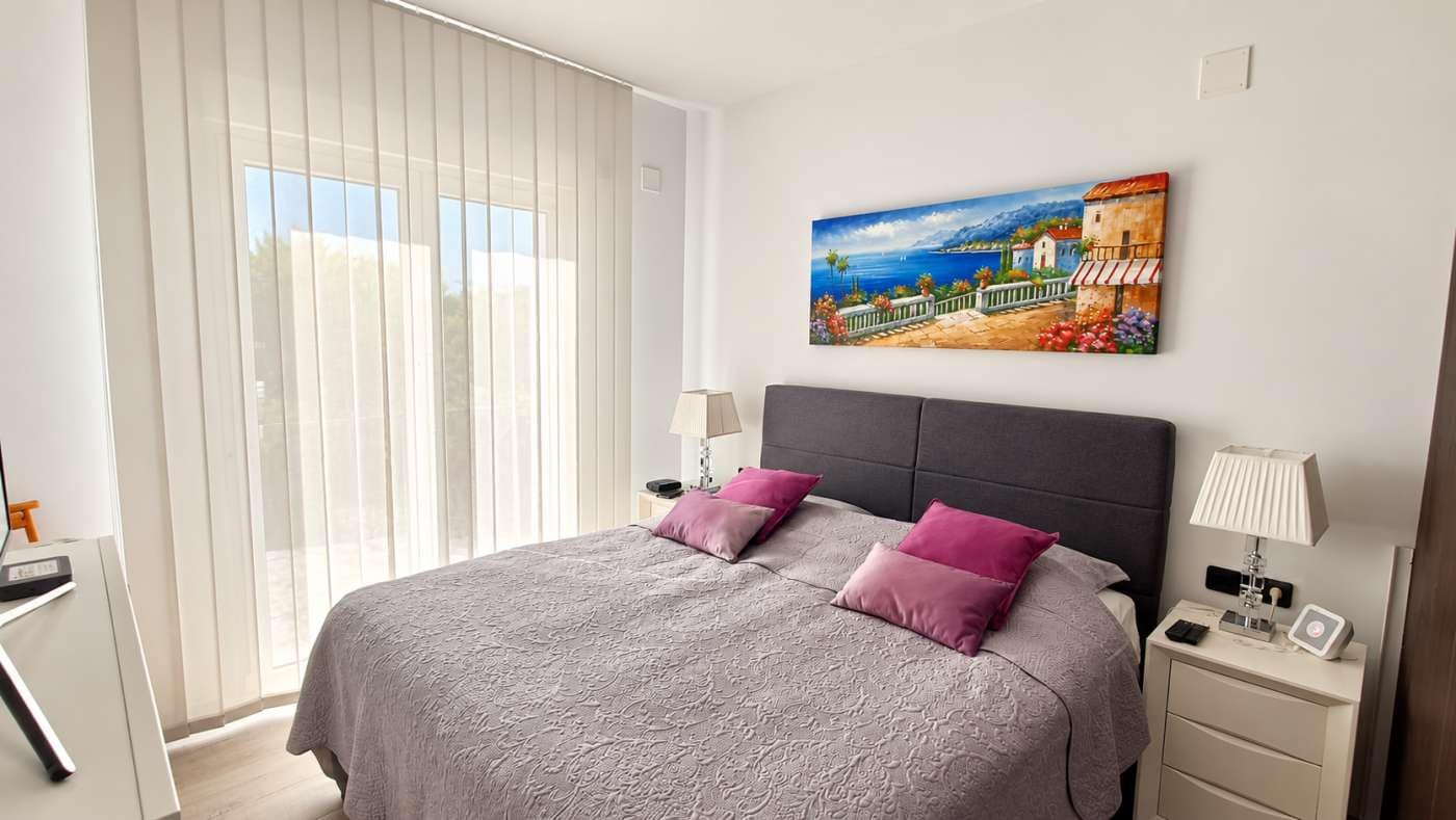 Chalet de 3 habitaciones en Algorfa en venta con piscina garaje - 559.900 € (Ref: 10167435)