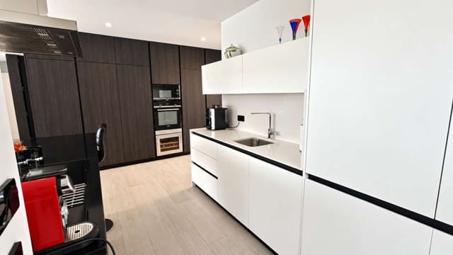 3 bedroom Villa for sale in Algorfa with pool garage - € 559,900 (Ref: 10167435)