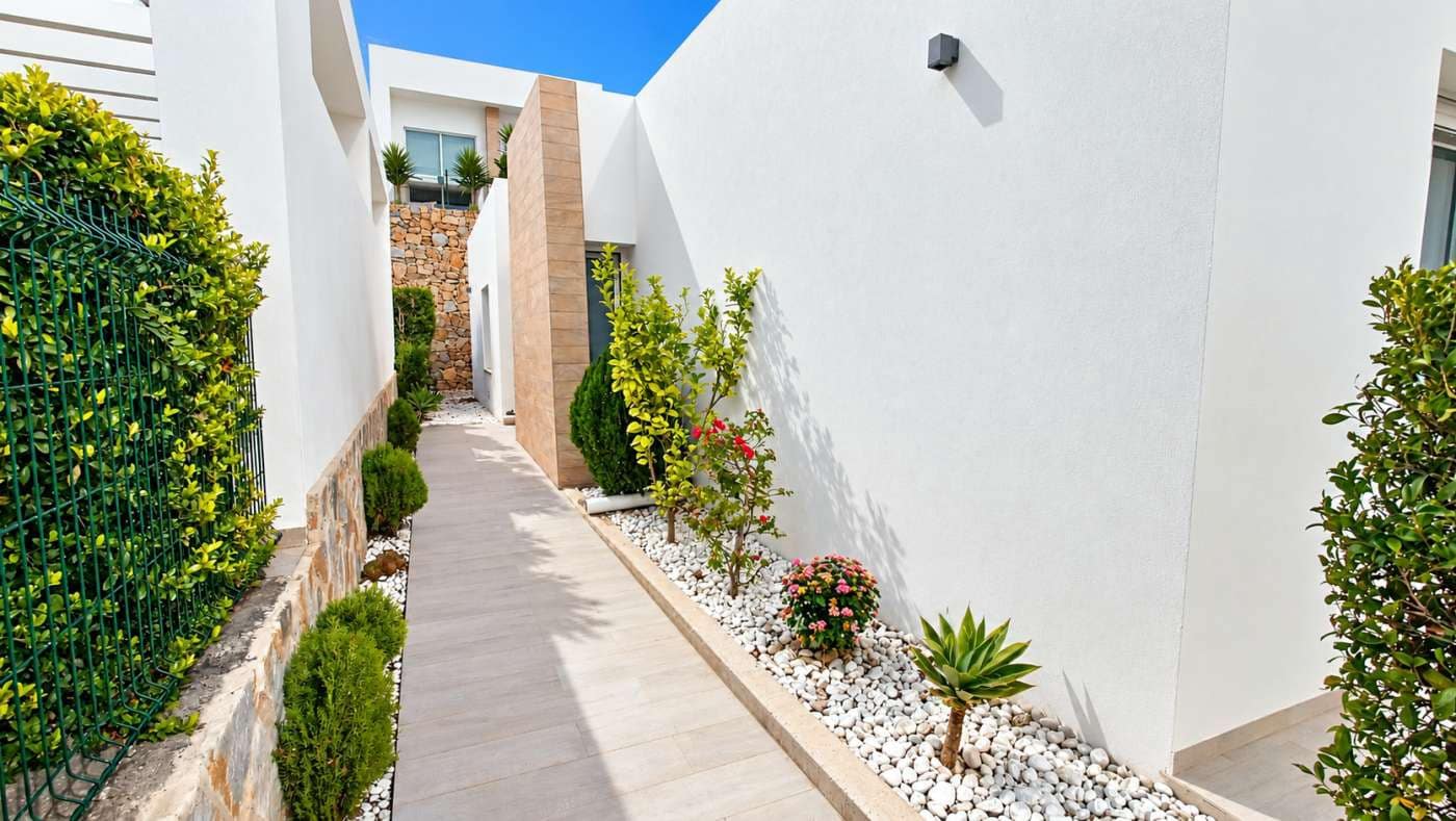 Chalet de 3 habitaciones en Algorfa en venta con piscina garaje - 559.900 € (Ref: 10167435)