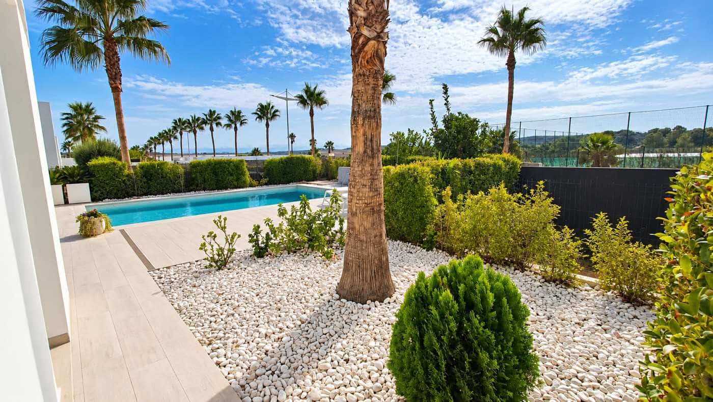 Chalet de 3 habitaciones en Algorfa en venta con piscina garaje - 559.900 € (Ref: 10167435)