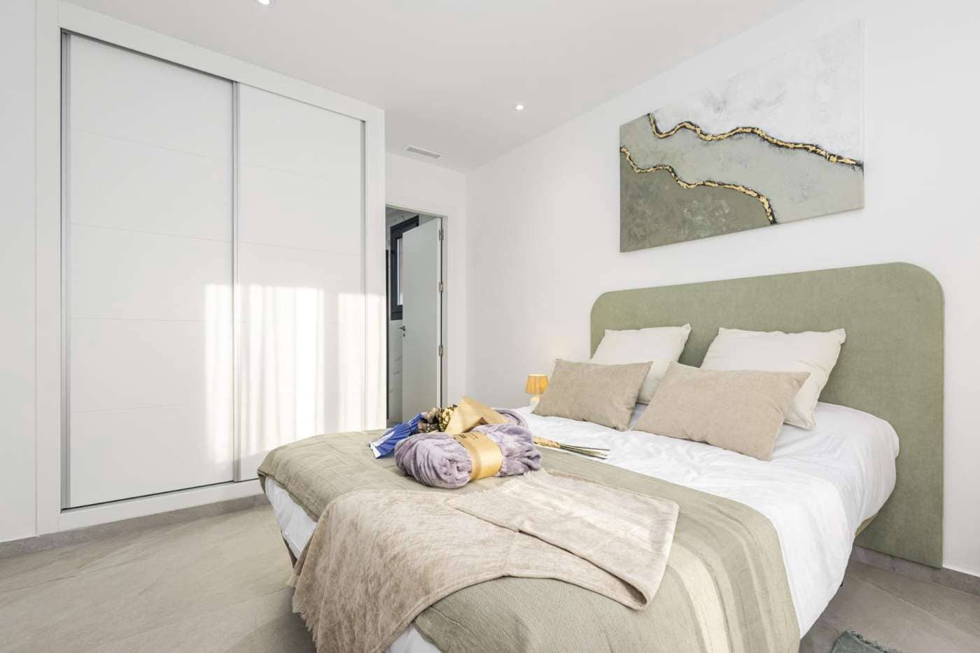 2 soveværelse Lejlighed til salg i Torrevieja med swimmingpool garage - € 269.000 (Ref: 10168818)