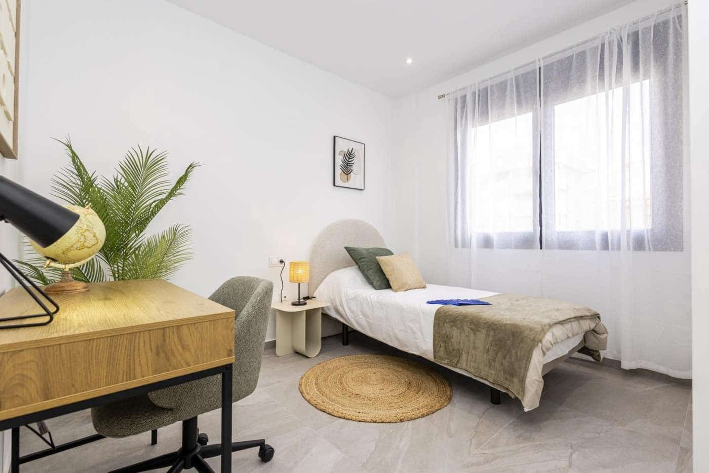 2 soveværelse Lejlighed til salg i Torrevieja med swimmingpool garage - € 269.000 (Ref: 10168818)