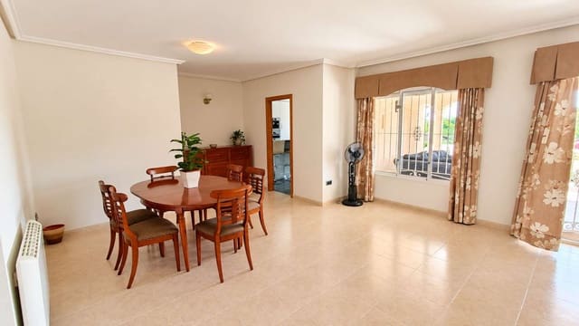 6 sypialnia Willa na sprzedaż w Algorfa z basenem garażem - 725 000 € (Ref: 10169243)