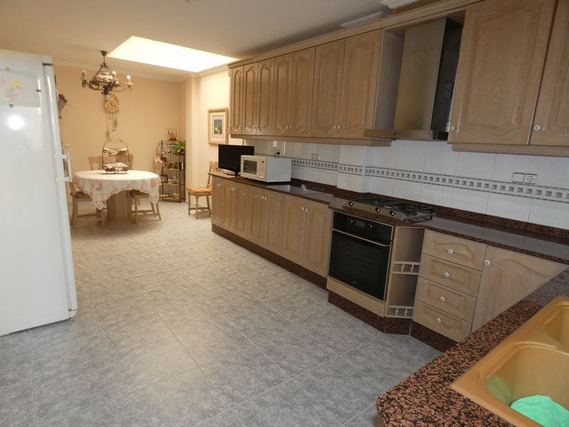 4 soveværelse Villa til salg i Almoradi med garage - € 499.950 (Ref: 6079194)