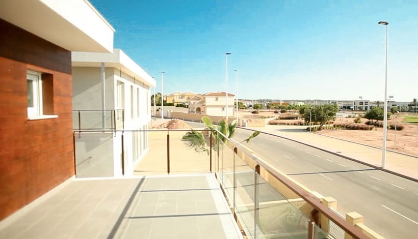4 soveværelse Villa til salg i Gran Alacant med swimmingpool garage - € 605.000 (Ref: 6734535)