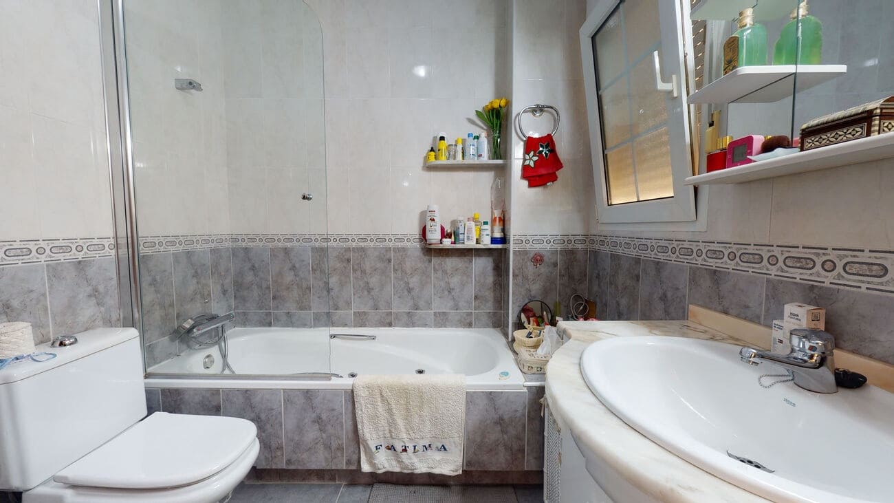 6 bedroom Villa for sale in San Javier with pool garage - € 383,200 (Ref: 7442408)