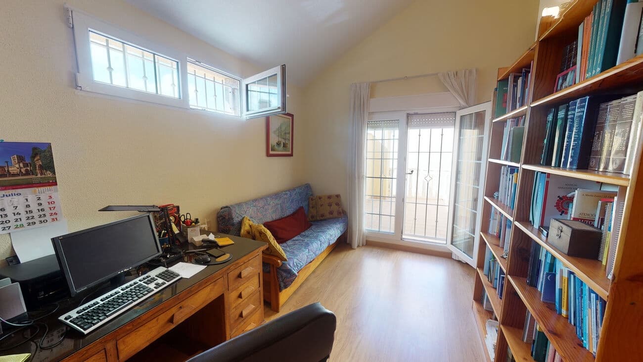 6 bedroom Villa for sale in San Javier with pool garage - € 383,200 (Ref: 7442408)