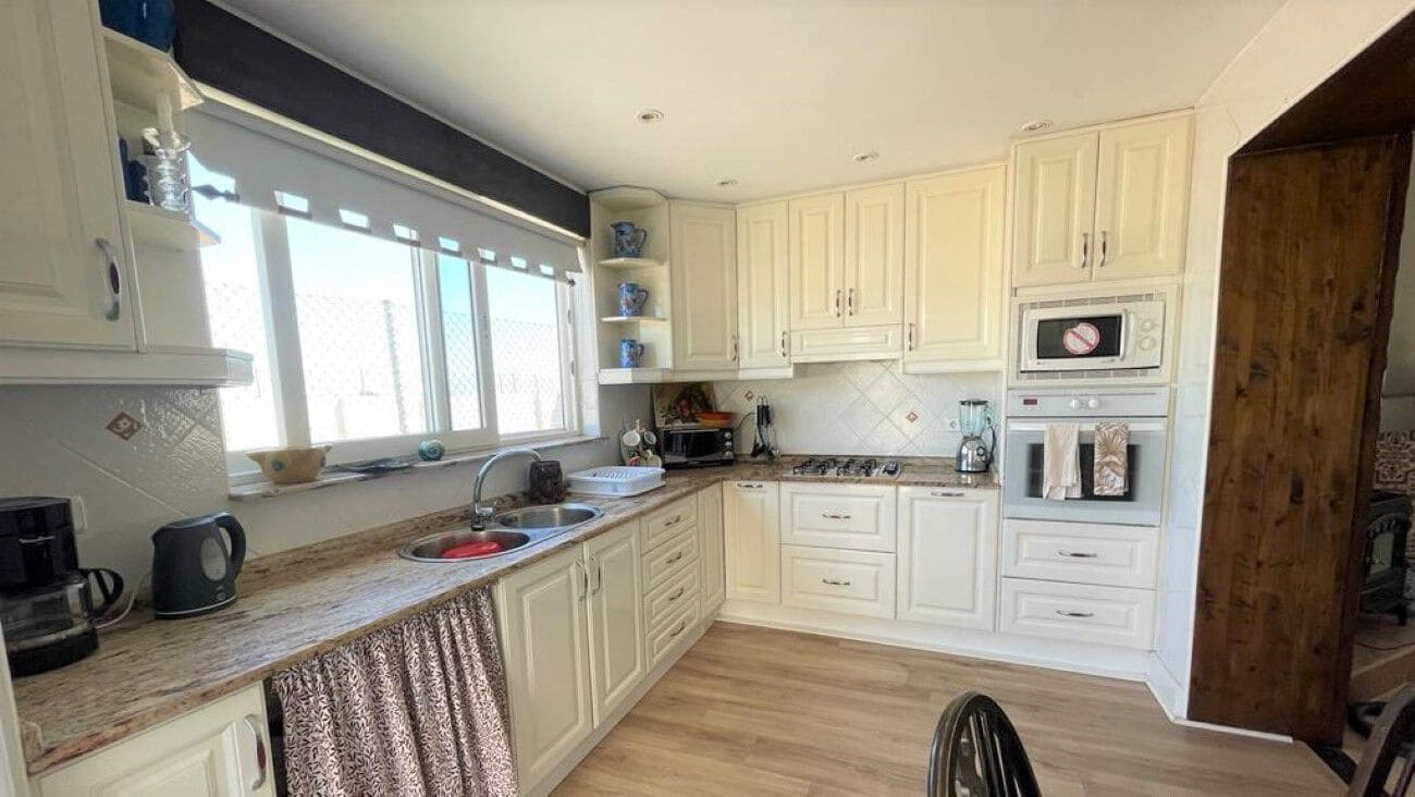 5 bedroom Villa for sale in Las Barracas with pool garage - € 599,200 (Ref: 7442412)