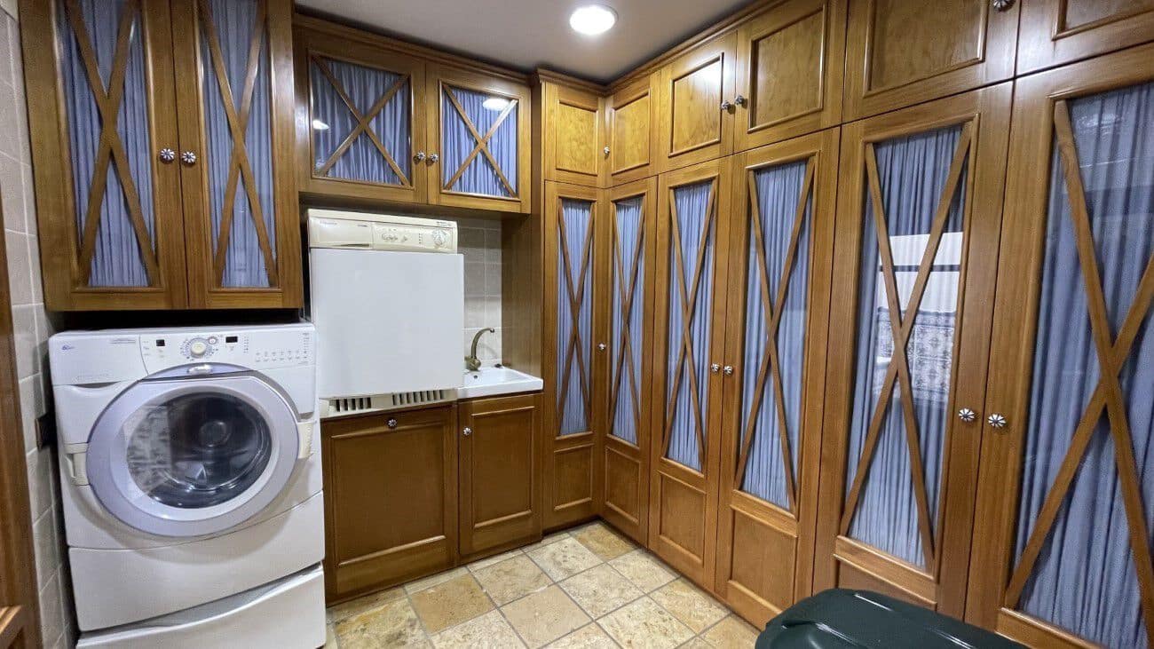 4 quarto Casa em Banda para venda em Torrevieja - 1 265 000 € (Ref: 7444664)