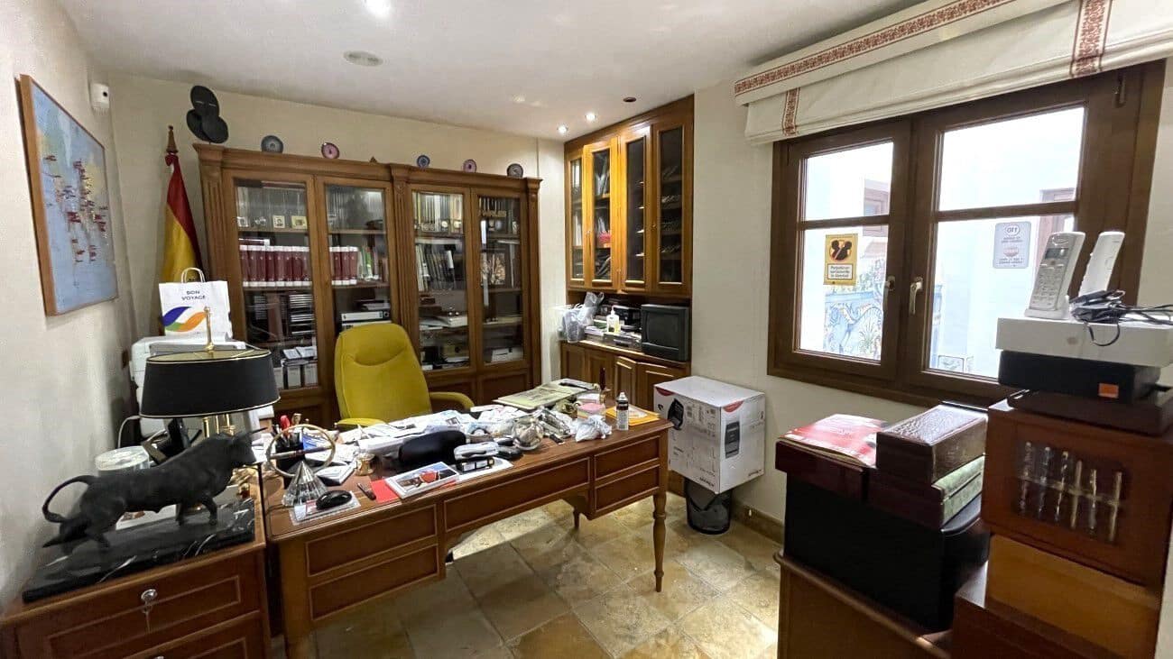 4 slaapkamer Huis te koop in Torrevieja - € 1.265.000 (Ref: 7444664)
