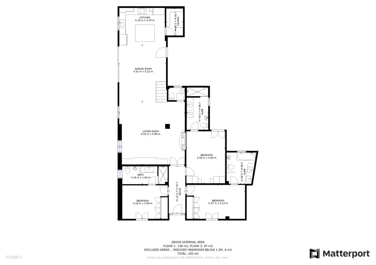 4 soverom Villa til salgs i Almoradi med svømmebasseng garasje - € 1 590 000 (Ref: 7444665)