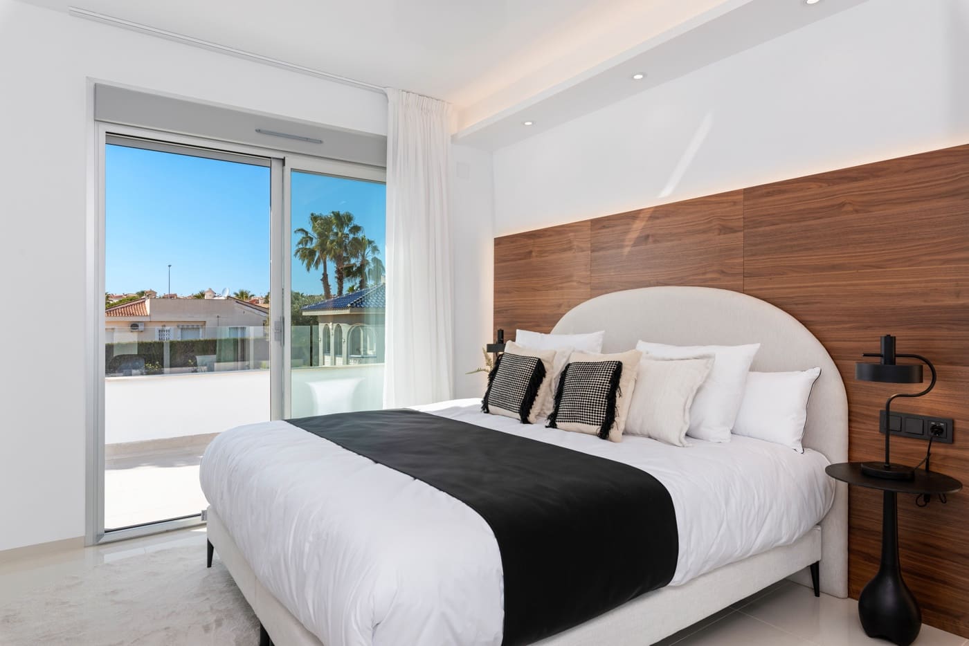 4 slaapkamer Villa te koop in Ciudad Quesada met zwembad garage - € 985.000 (Ref: 7644105)