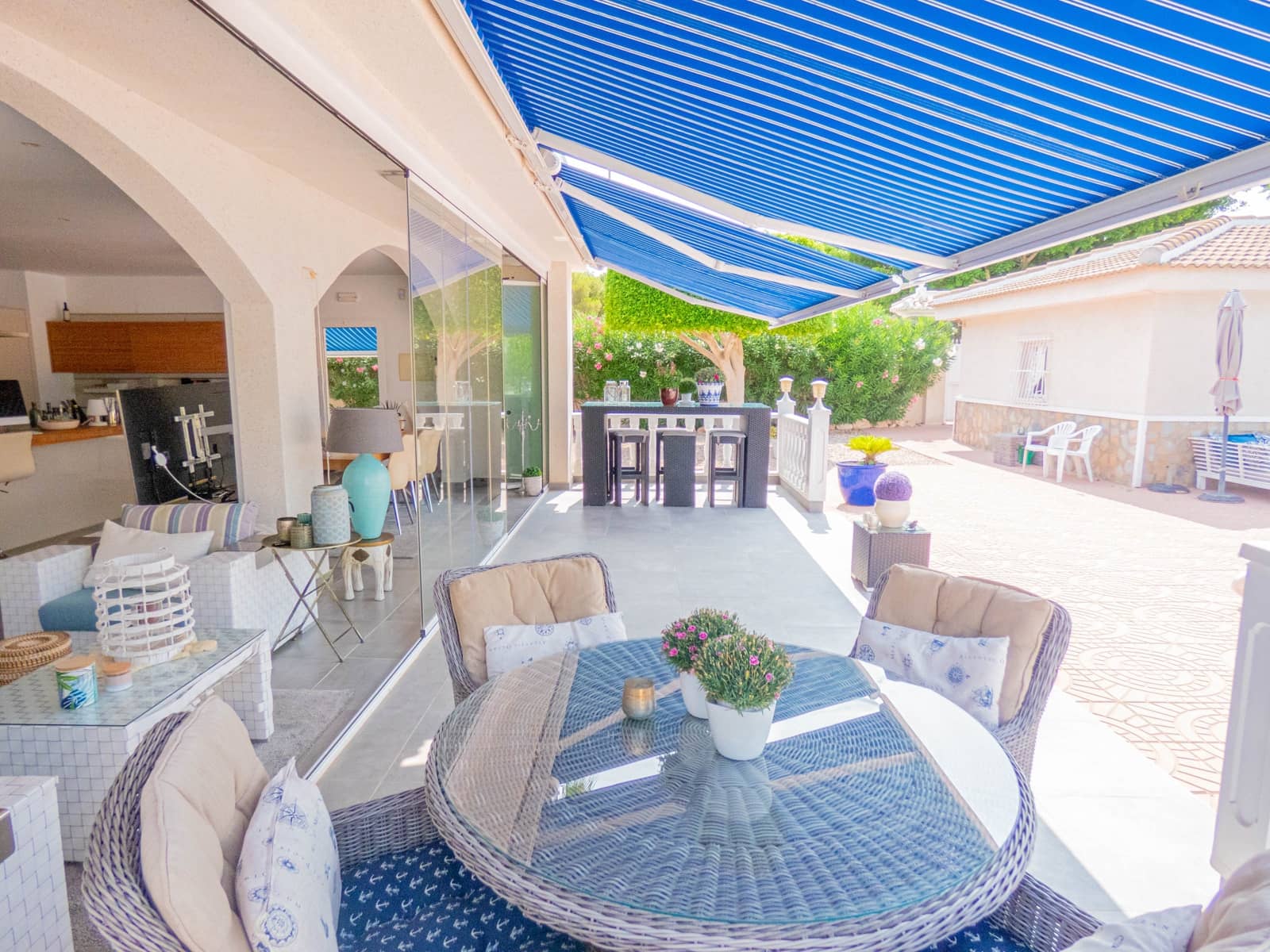 6 bedroom Villa for sale in Ciudad Quesada with pool garage - € 887,500 (Ref: 7677197)