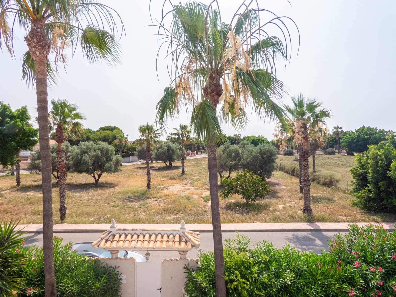 6 bedroom Villa for sale in Ciudad Quesada with pool garage - € 887,500 (Ref: 7677197)