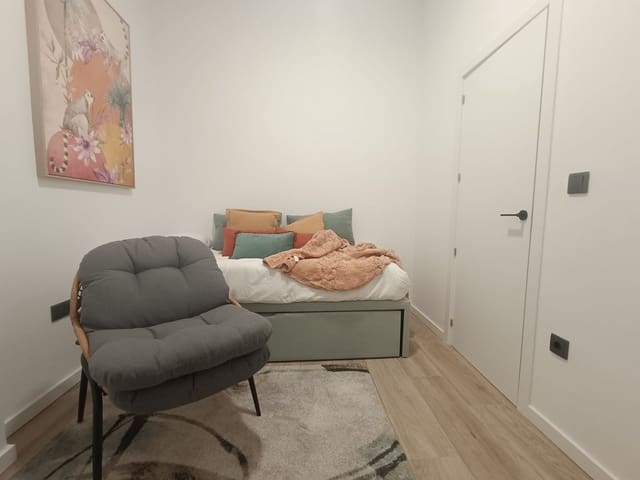 3 slaapkamer Appartement te koop in Algorfa met zwembad garage - € 189.000 (Ref: 8293675)