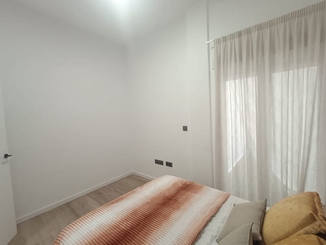 Apartamento de 3 habitaciones en Algorfa en venta con piscina garaje - 189.000 € (Ref: 8293675)