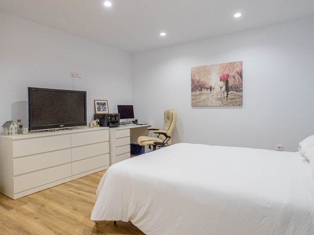 6 soverom Villa til salgs i Monforte del Cid med svømmebasseng garasje - € 675 000 (Ref: 8425527)