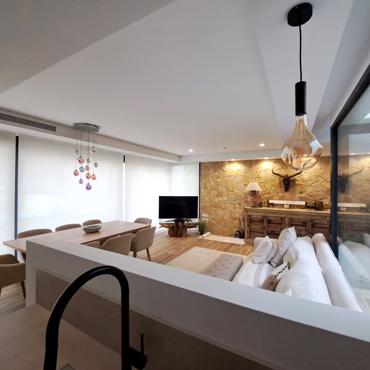 6 soverom Villa til salgs i Monforte del Cid med svømmebasseng garasje - € 675 000 (Ref: 8425527)