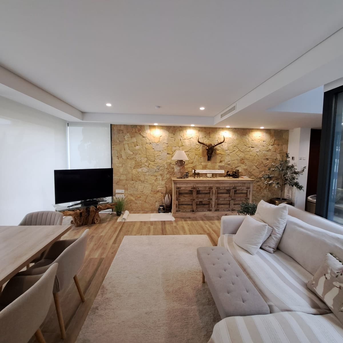 6 soverom Villa til salgs i Monforte del Cid med svømmebasseng garasje - € 675 000 (Ref: 8425527)