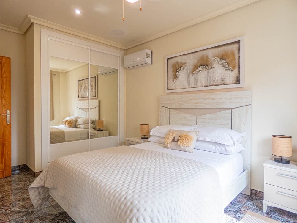 6 bedroom Villa for sale in Orihuela with pool garage - € 460,000 (Ref: 8549595)