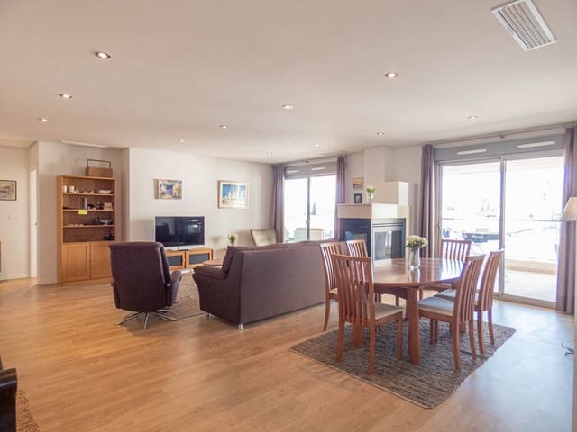 Apartamento de 4 habitaciones en Los Dolses, Orihuela en venta con piscina garaje - 420.000 € (Ref: 8562578)