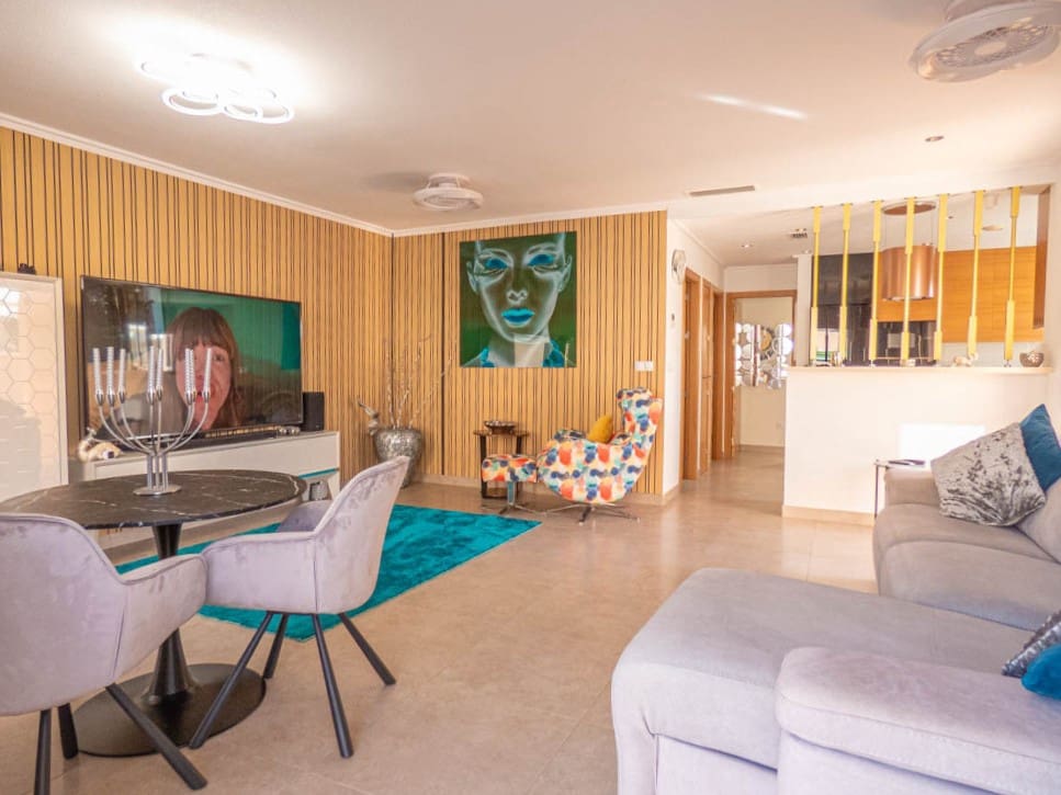 2 bedroom Apartment for sale in Punta Prima with pool garage - € 315,000 (Ref: 8681557)