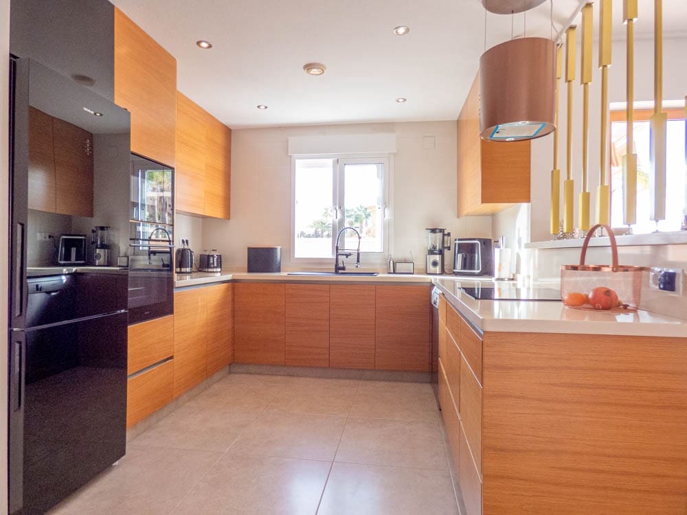 2 bedroom Apartment for sale in Punta Prima with pool garage - € 315,000 (Ref: 8681557)