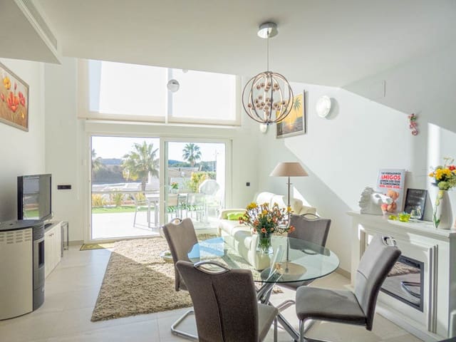 3 makuuhuone Huvila myytävänä paikassa Algorfa mukana uima-altaan 
autotalli - 499 950 € (Ref: 8790197)