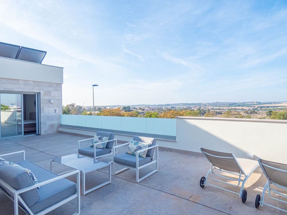 4 soveværelse Villa til salg i Benijofar med swimmingpool garage - € 1.495.000 (Ref: 8846049)