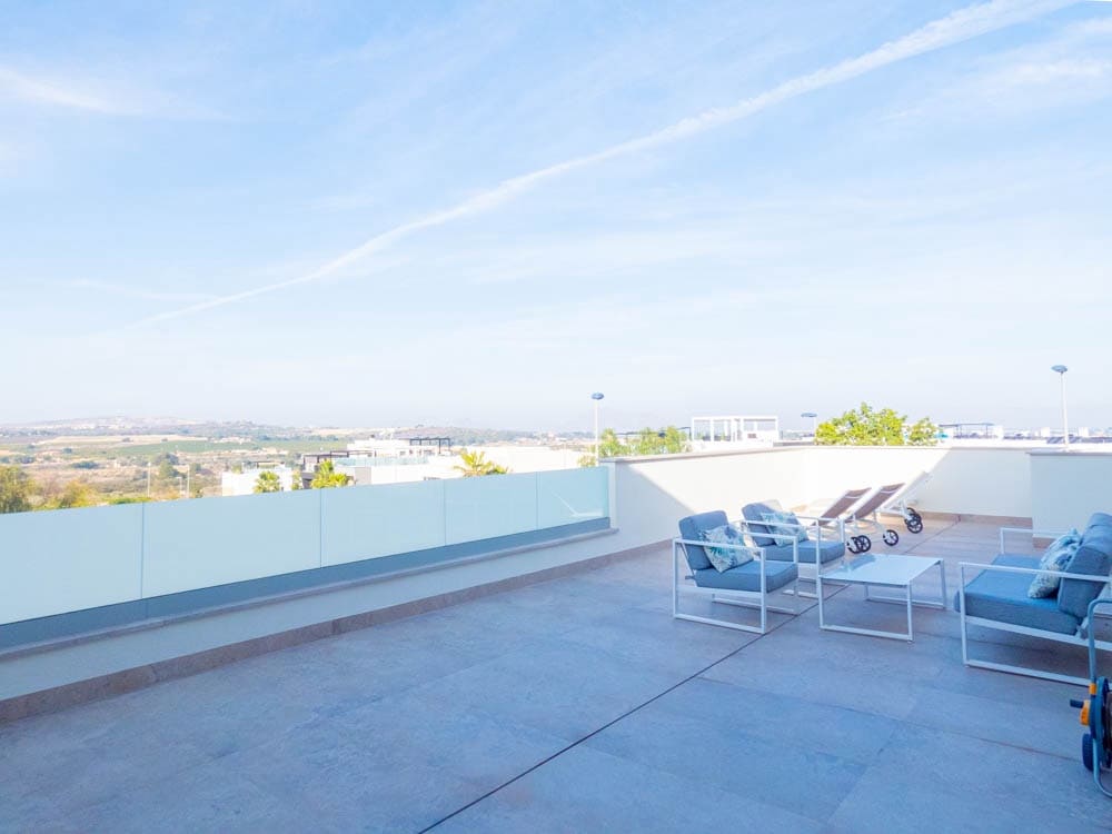 4 soveværelse Villa til salg i Benijofar med swimmingpool garage - € 1.495.000 (Ref: 8846049)