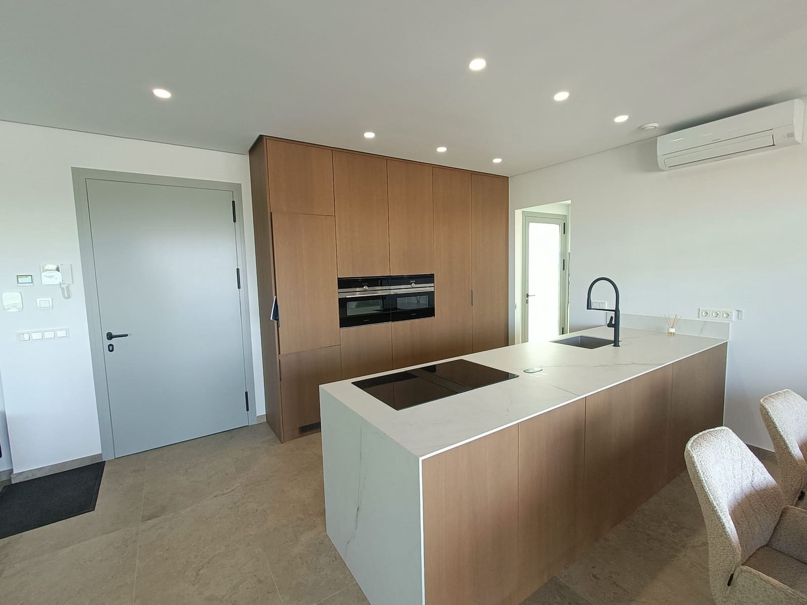 4 soveværelse Villa til salg i Benijofar med swimmingpool garage - € 1.495.000 (Ref: 8846049)