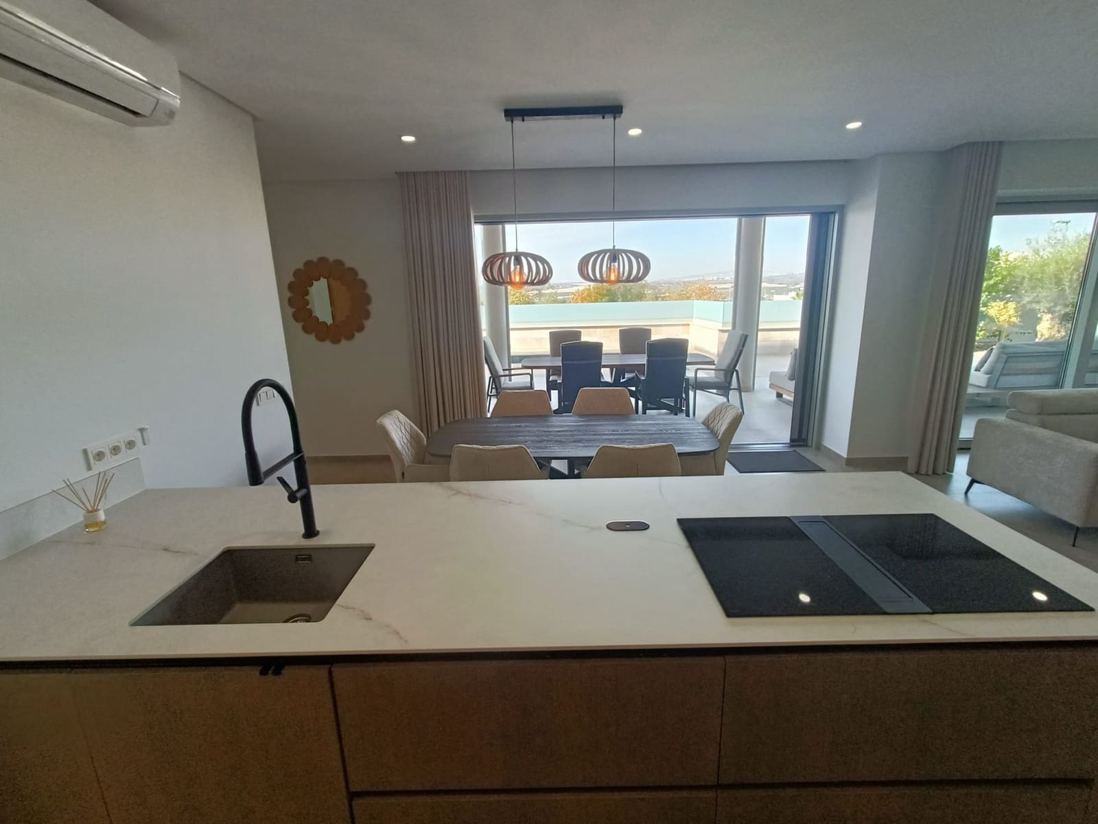 4 soveværelse Villa til salg i Benijofar med swimmingpool garage - € 1.495.000 (Ref: 8846049)