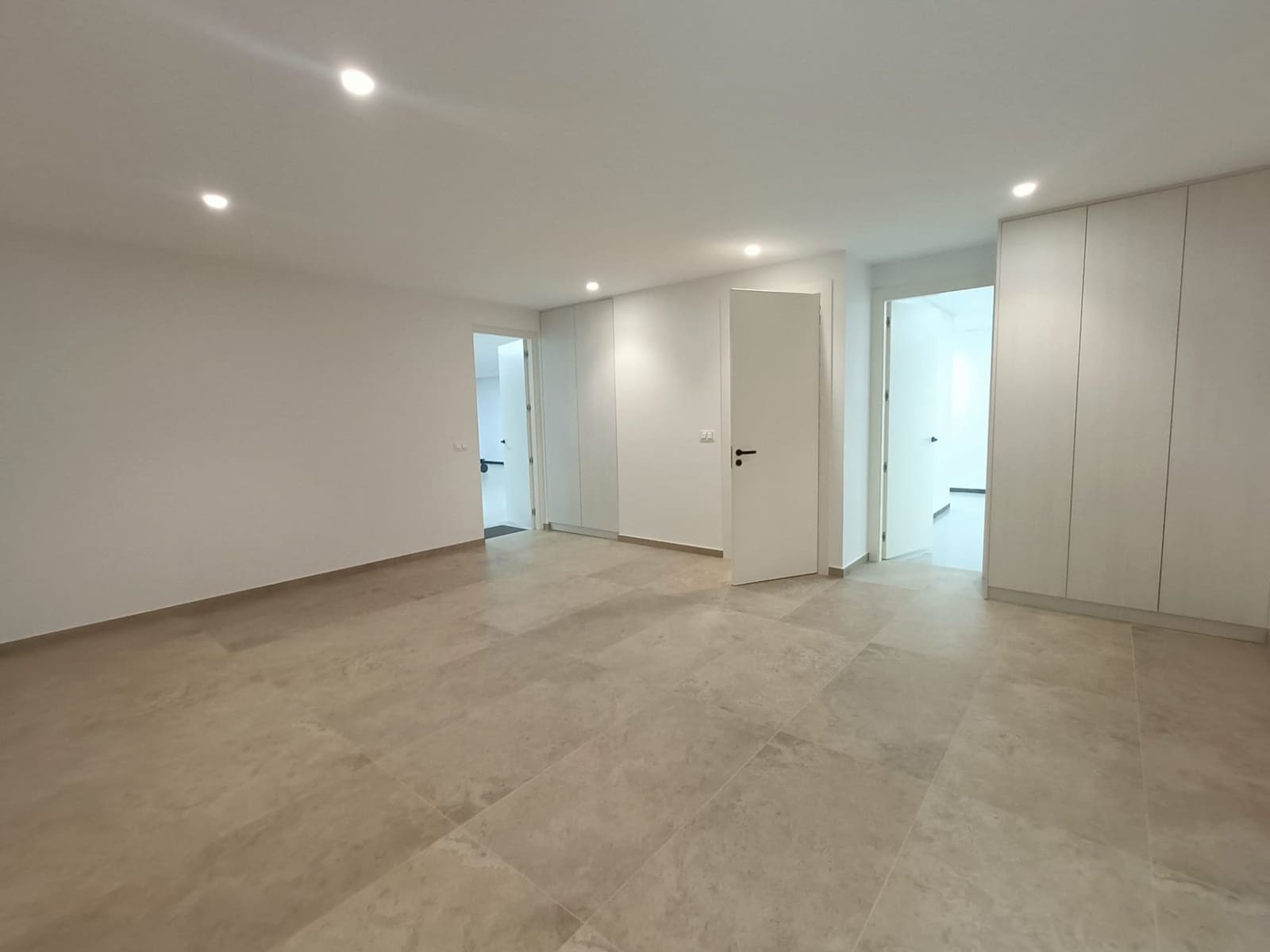 4 soverom Villa til salgs i Benijofar med svømmebasseng garasje - € 1 495 000 (Ref: 8846049)