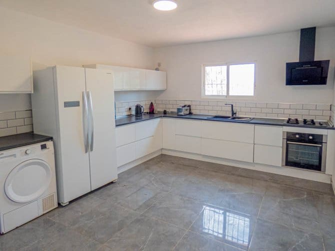 4 soveværelse Finca/Landehus til salg i San Javier med swimmingpool garage - € 325.000 (Ref: 8885119)