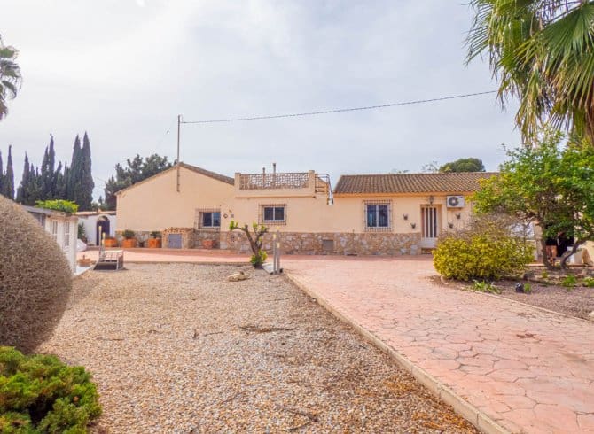 4 soveværelse Finca/Landehus til salg i San Javier med swimmingpool garage - € 325.000 (Ref: 8885119)