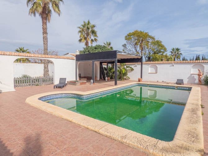 4 bedroom Finca/Country House for sale in San Javier with pool garage - € 325,000 (Ref: 8885119)