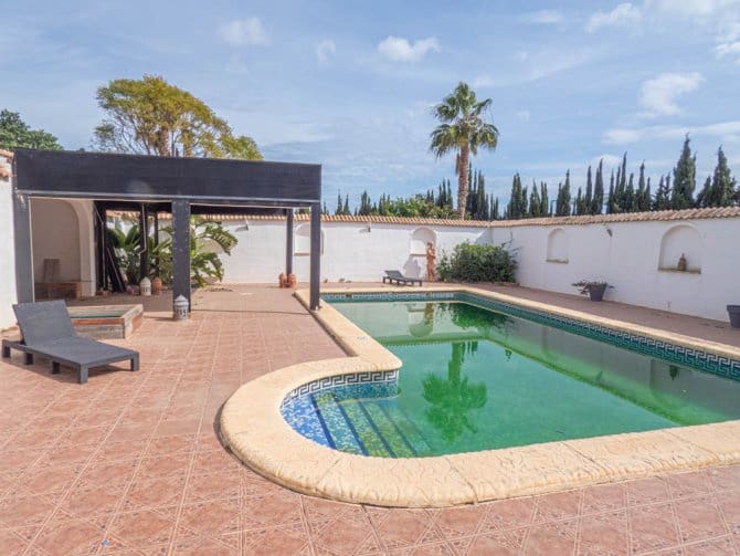 4 bedroom Finca/Country House for sale in San Javier with pool garage - € 325,000 (Ref: 8885119)