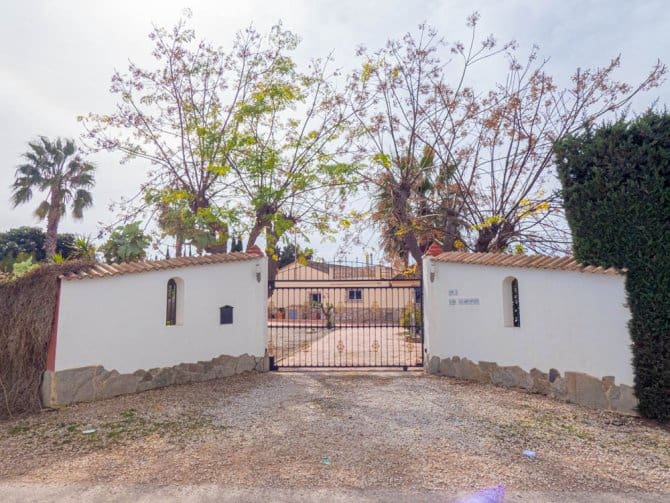 4 bedroom Finca/Country House for sale in San Javier with pool garage - € 325,000 (Ref: 8885119)