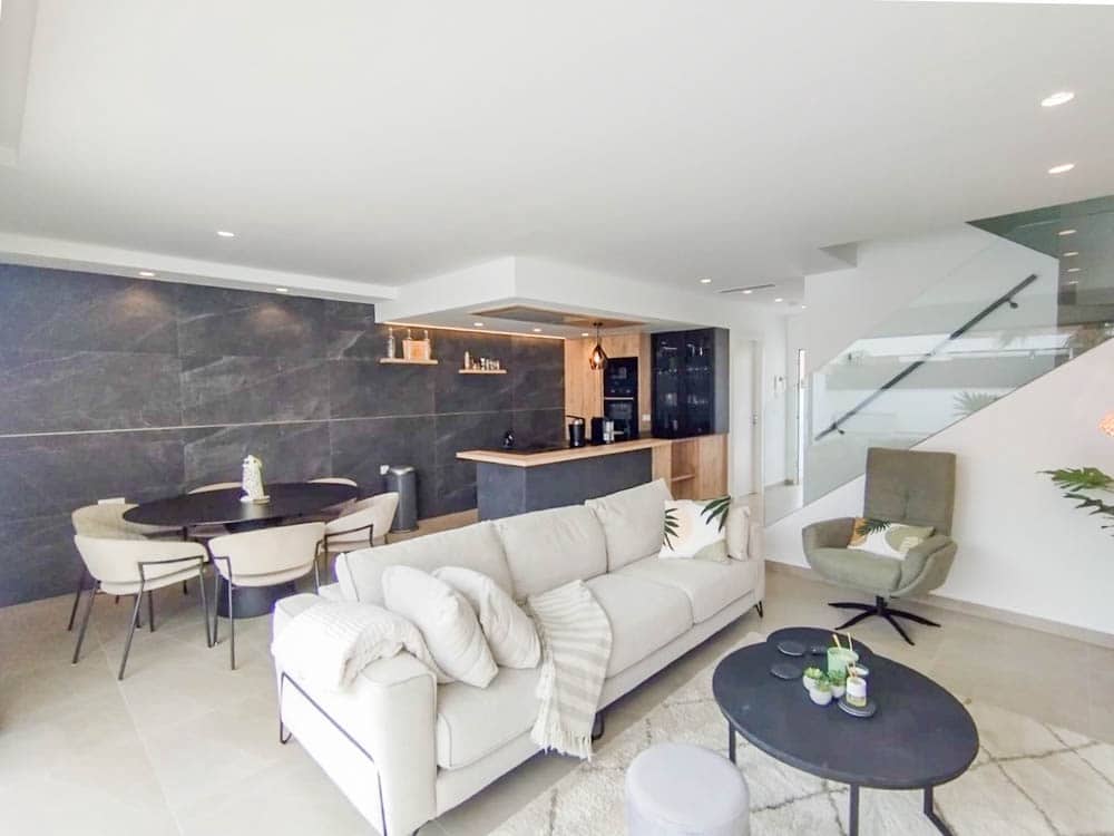 4 soveværelse Villa til salg i Algorfa med swimmingpool garage - € 399.000 (Ref: 8927968)